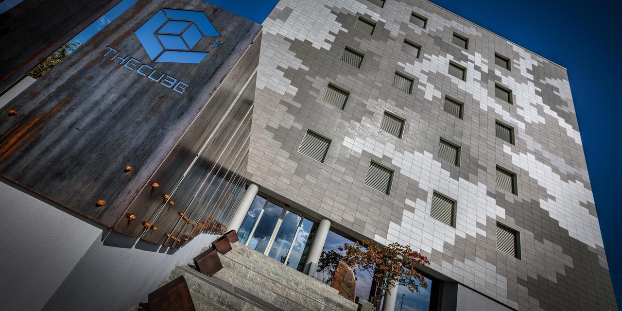 Hotel The Cube ฟีเดนซา ภายนอก รูปภาพ
